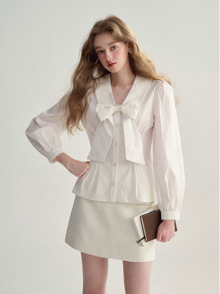 Chic Sincethen Claire Ribbon Blouse with elegant ribbon detail