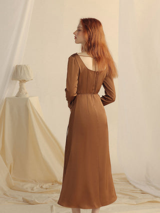 Glow boat neck long dress (brown)